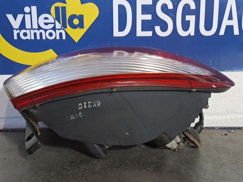 Recambio de piloto trasero izquierdo para daewoo lanos referencia OEM IAM   