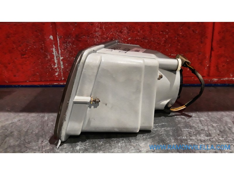 Recambio de faro derecho para iveco daily combi 30 - 8  combi | 09.81 - ... referencia OEM IAM   
