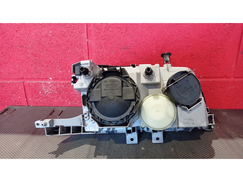 Recambio de faro izquierdo para mercedes clase c (w202) berlina 180 (202.018) referencia OEM IAM   