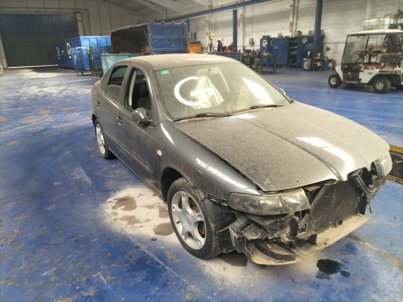 seat toledo (1m2)  | 0.99 - 0.04 del año 2003