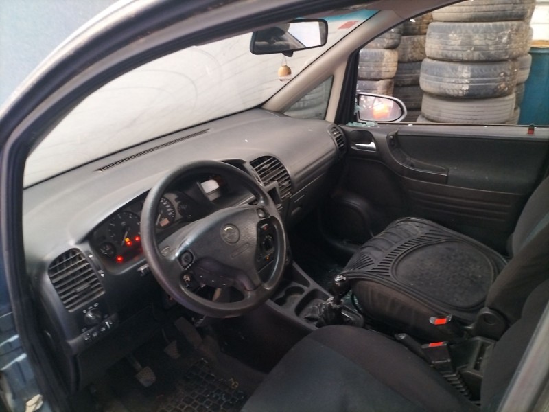 opel zafira a  | 0.99 - 0.05 del año 2000