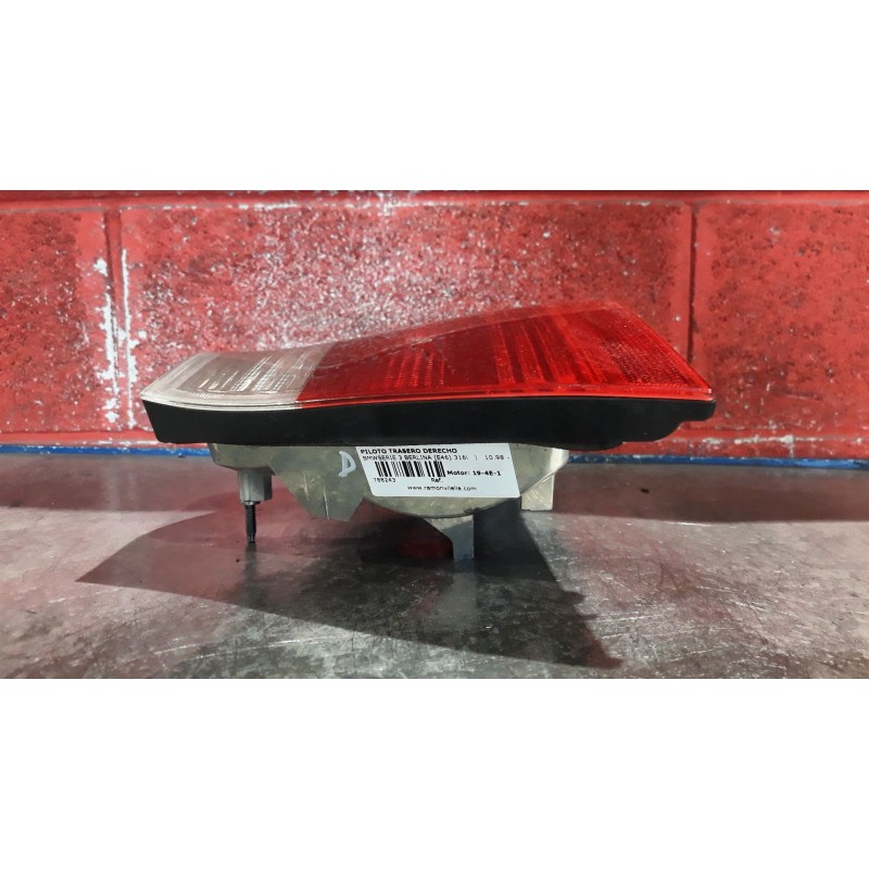 Recambio de piloto trasero derecho para bmw serie 3 berlina (e46) 316i | 10.98 - 12.02 316i | 10.98 - 12.02 referencia OEM IAM  