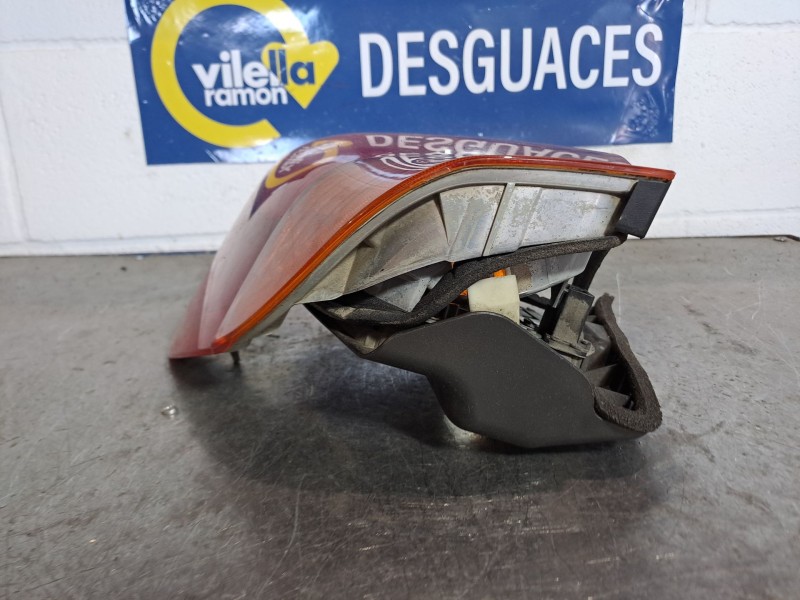 Recambio de piloto trasero derecho para bmw serie 3 berlina (e46) referencia OEM IAM    Recambio de piloto trasero derecho para bmw serie 3 berlina (e46) referencia OEM IAM