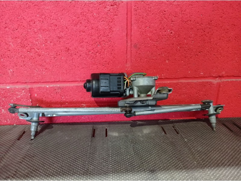 Recambio de motor limpia delantero para opel corsa b swing | 02.93 - 12.96 swing | 02.93 - 12.96 referencia OEM IAM   