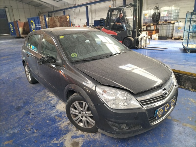 opel astra h berlina 1.9 cdti | 0.04 - 0.07 del año 2009