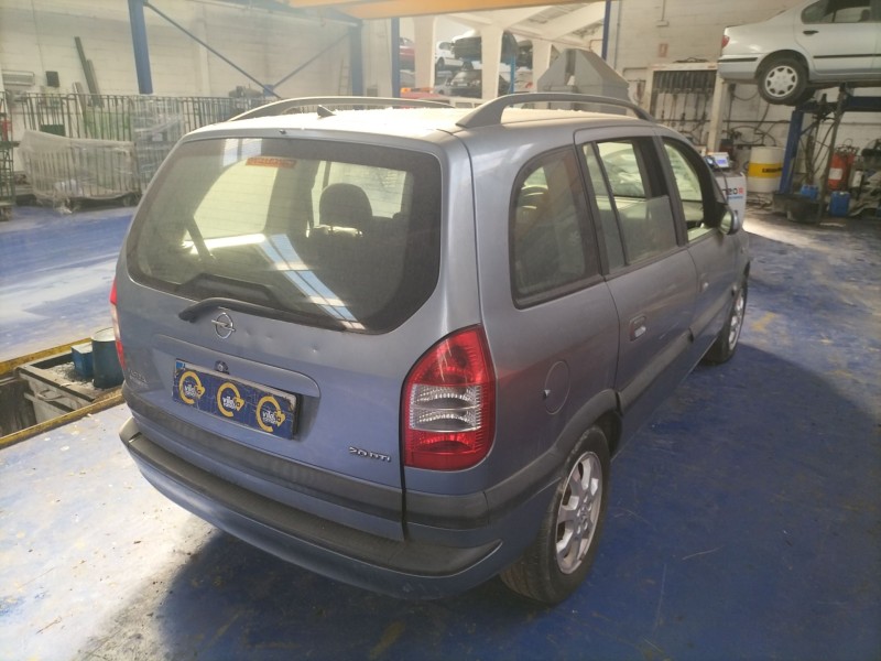 opel zafira a 2.0 dti | 0.99 - 0.05 del año 2004