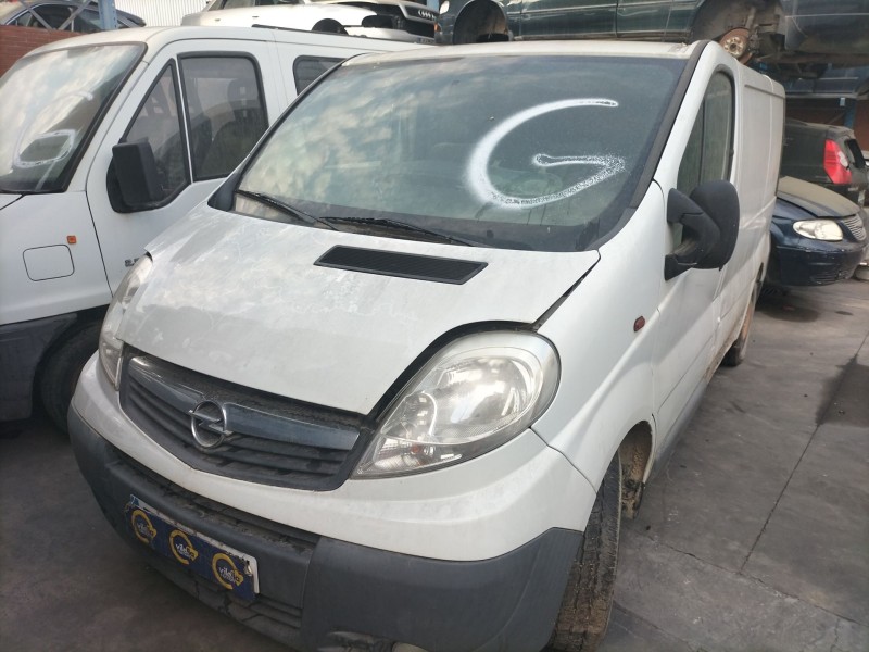 opel vivaro 2.0 cdti 114 l1 2.7t combi9 del año 2014 opel vivaro 2.0 cdti 114 l1 2.7t combi9 del año 2014