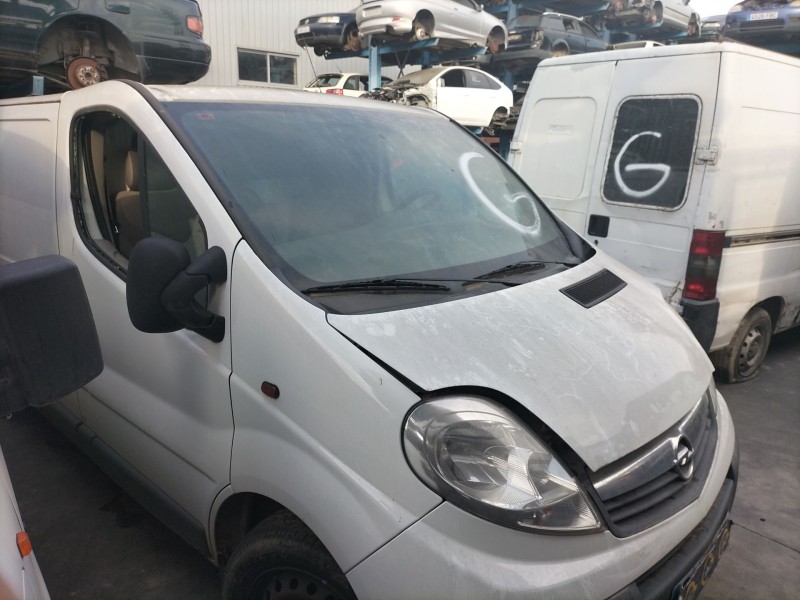 opel vivaro 2.0 cdti 114 l1 2.7t combi9 del año 2014 opel vivaro 2.0 cdti 114 l1 2.7t combi9 del año 2014