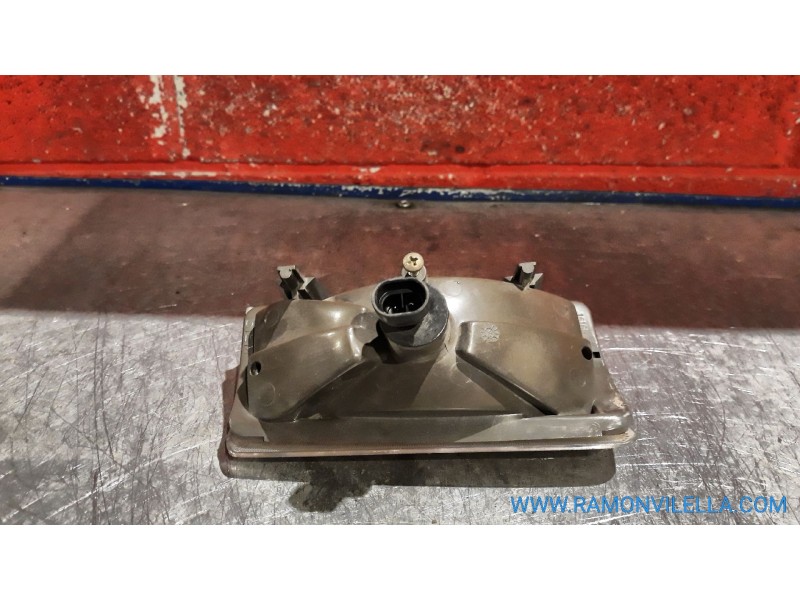 Recambio de piloto delan. izquierdo para iveco daily combi 30 - 8  combi | 09.81 - ... referencia OEM IAM   