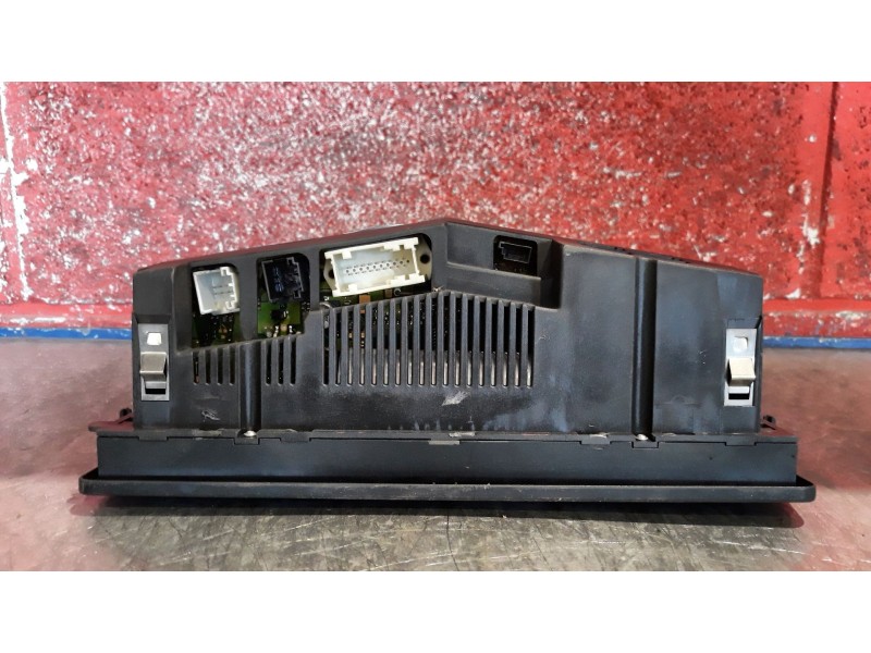 Recambio de mando climatizador para bmw serie 3 berlina (e46) 316i | 10.98 - 12.02 316i | 10.98 - 12.02 referencia OEM IAM 64116