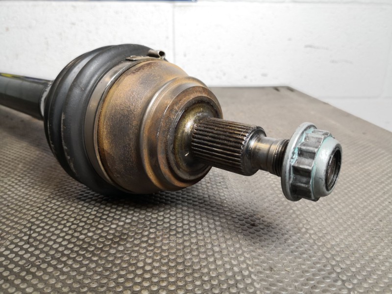 Recambio de transmision delantera derecha para volkswagen golf iv berlina (1j1) básico | 05.99 - ... referencia OEM IAM 1J040727 Recambio de transmision delantera derecha para volkswagen golf iv berlina (1j1) básico | 05.99 - ... referencia OEM IAM 1J040727