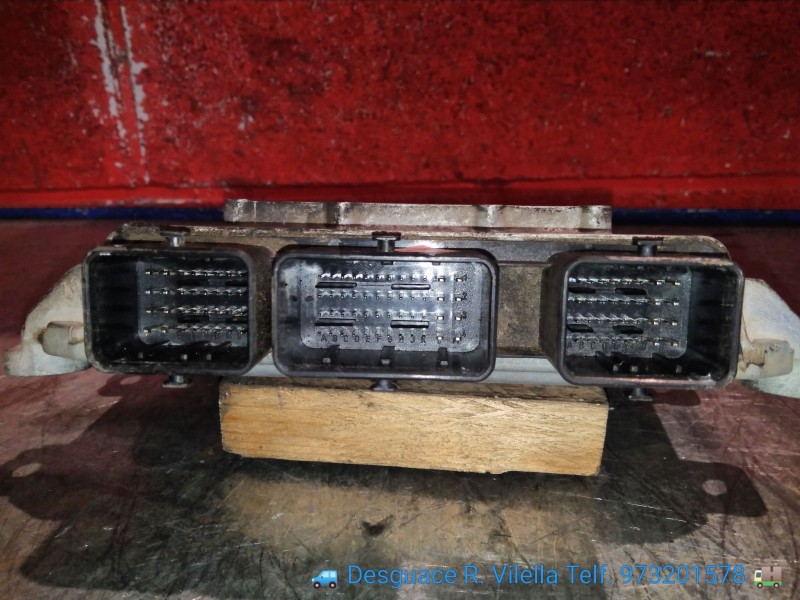 Recambio de centralita motor uce para citroen c3 1.4 hdi sx | 04.02 - 12.06 1.4 hdi sx | 04.02 - 12.06 referencia OEM IAM 5WS400