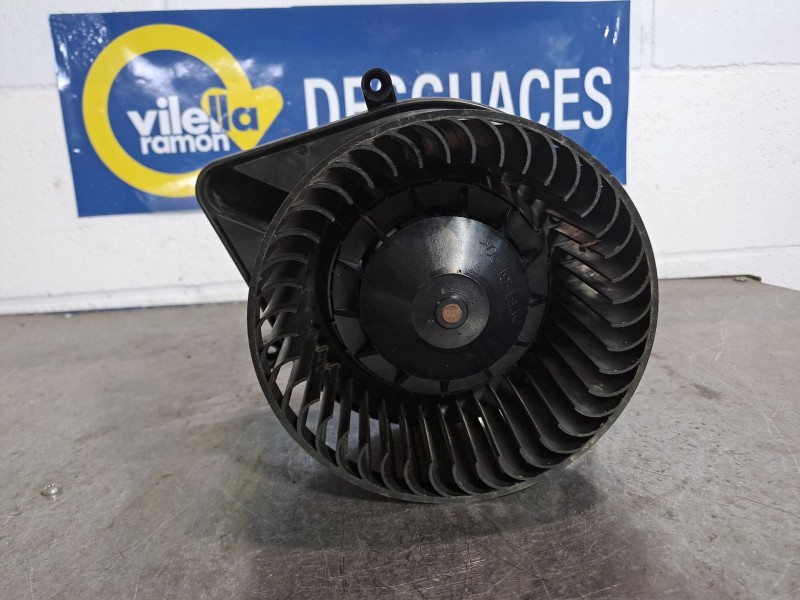 Recambio de motor calefaccion para audi a4 berlina (8e) 1.9 tdi referencia OEM IAM 8E1820021E 9020016  Recambio de motor calefaccion para audi a4 berlina (8e) 1.9 tdi referencia OEM IAM 8E1820021E 9020016