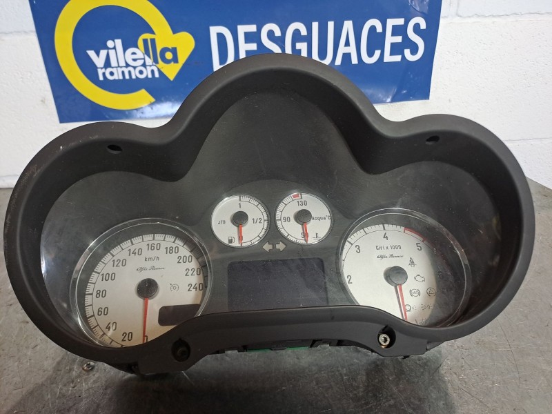Recambio de cuadro instrumentos para alfa romeo gt (125) 1.9 jtd 16v 150/ distinctive referencia OEM IAM 56071292 110080304091 
