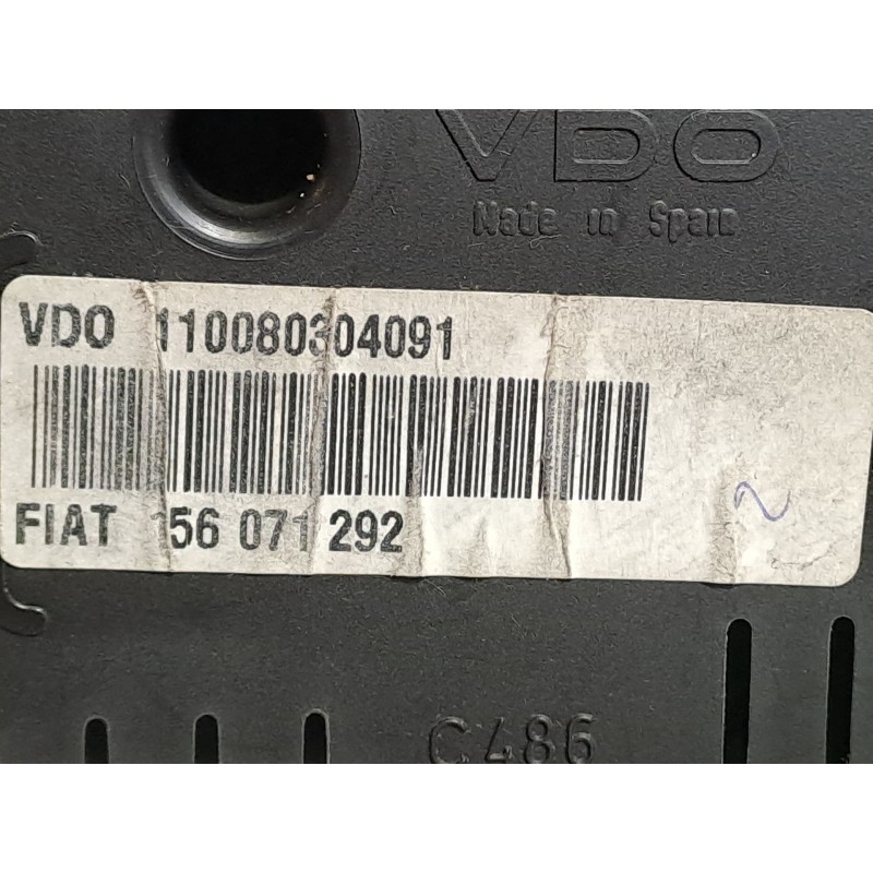 Recambio de cuadro instrumentos para alfa romeo gt (125) 1.9 jtd 16v 150/ distinctive referencia OEM IAM 56071292 110080304091 