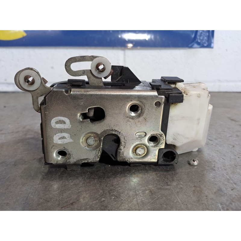 Recambio de cerradura puerta delantera derecha para alfa romeo gt (125) 1.9 jtd 16v 150/ distinctive referencia OEM IAM   