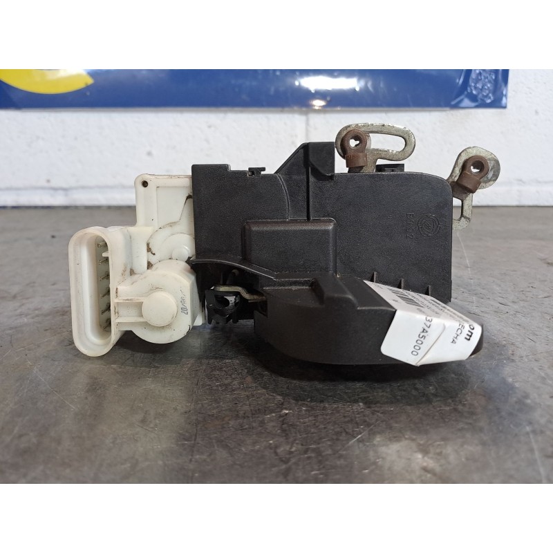 Recambio de cerradura puerta delantera derecha para alfa romeo gt (125) 1.9 jtd 16v 150/ distinctive referencia OEM IAM   