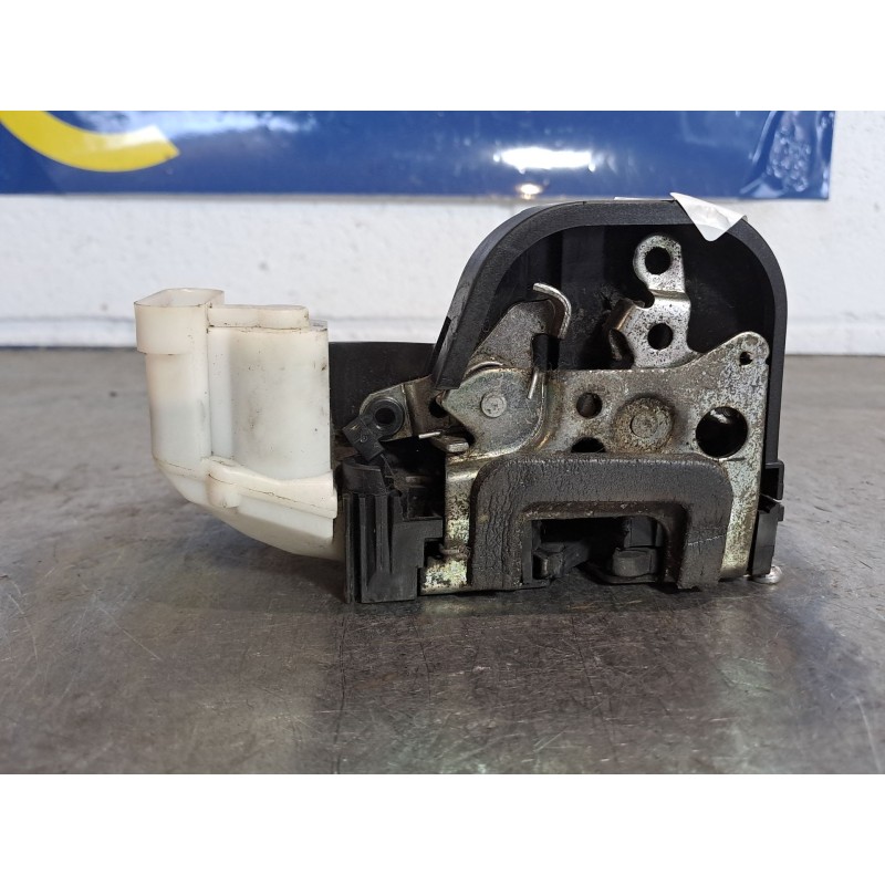 Recambio de cerradura puerta delantera derecha para alfa romeo gt (125) 1.9 jtd 16v 150/ distinctive referencia OEM IAM   