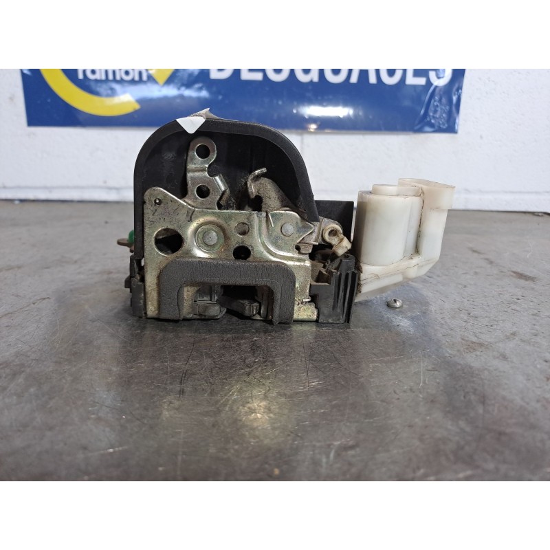 Recambio de cerradura puerta delantera izquierda para alfa romeo gt (125) 1.9 jtd 16v 150/ distinctive referencia OEM IAM   