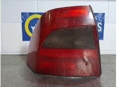 Recambio de piloto trasero izquierdo para opel vectra b fastback (38_) 1.6 i 16v referencia OEM IAM