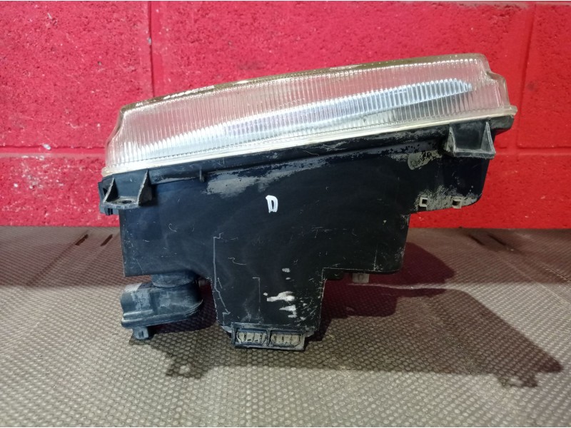 Recambio de faro derecho para seat cordoba berlina (6k2) 1.6 | 0.93 - ... 1.6 | 0.93 - ... referencia OEM IAM   