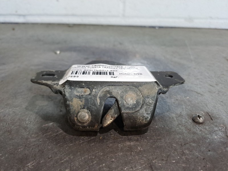 Recambio de cerradura puerta trasera izquierda para citroen berlingo referencia OEM IAM   