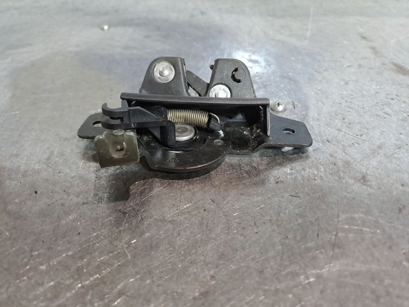 Recambio de cerradura puerta trasera derecha para citroen berlingo referencia OEM IAM   