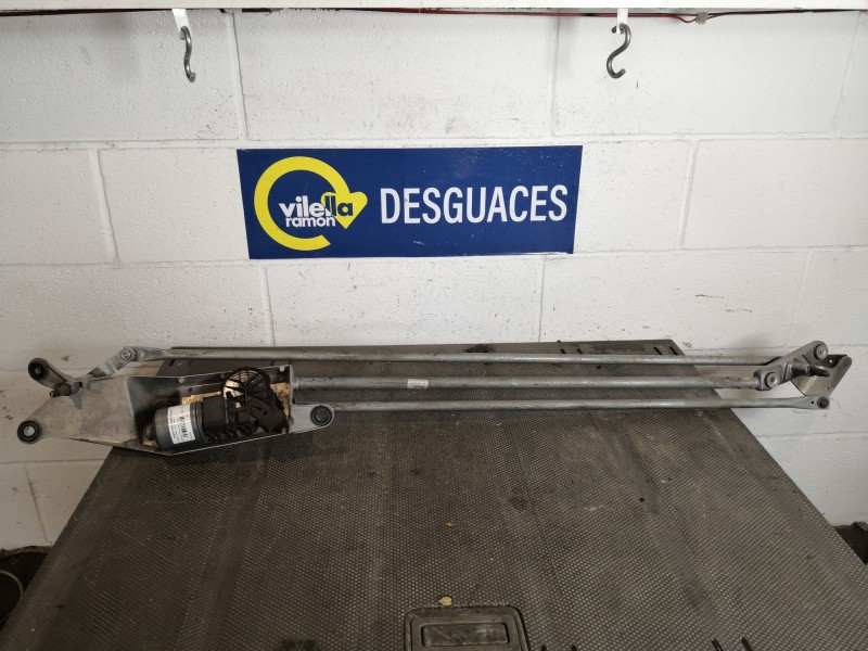 Recambio de motor limpia delantero para renault modus 1.5 dci diesel referencia OEM IAM   