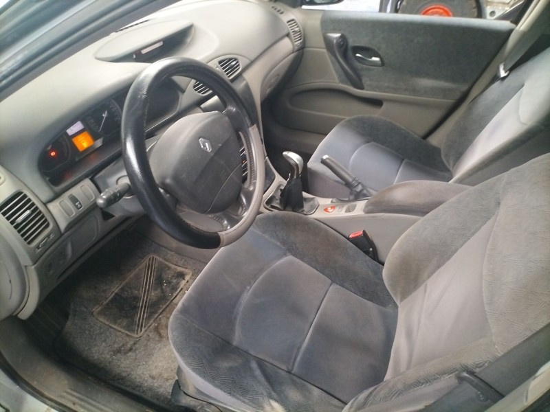 renault laguna ii (bg0) 1.6 | 0.01 - ... del año 2001 renault laguna ii (bg0) 1.6 | 0.01 - ... del año 2001