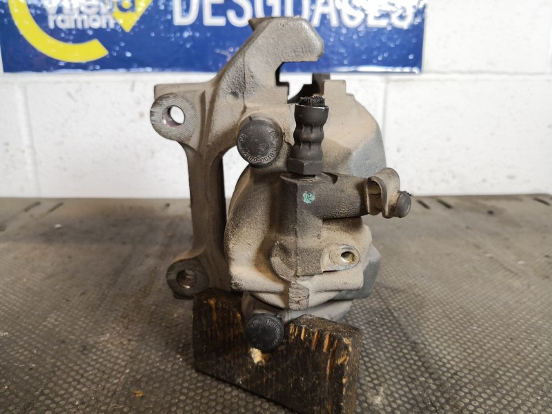 Recambio de pinza freno delantera izquierda para alfa romeo gt (125) 1.9 jtd 16v 150/ distinctive referencia OEM IAM   