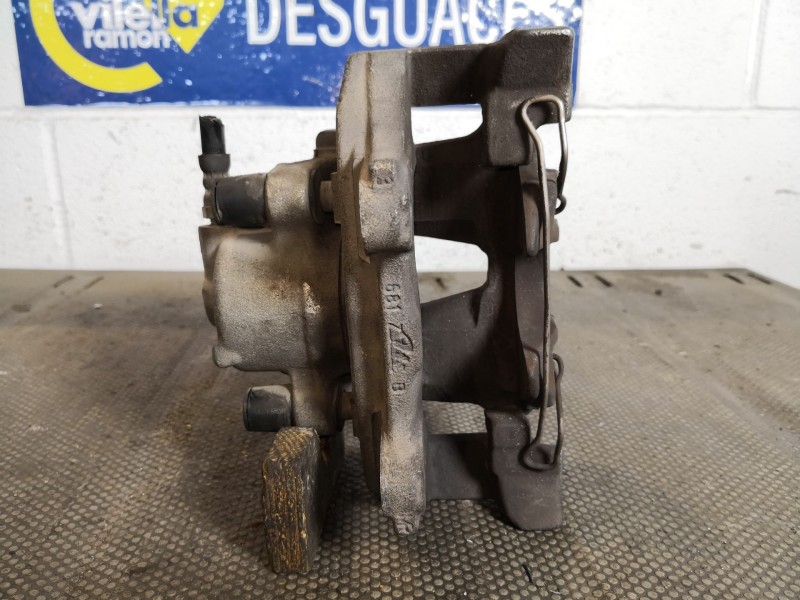 Recambio de pinza freno delantera derecha para alfa romeo gt (125) 1.9 jtd 16v 150/ distinctive referencia OEM IAM   