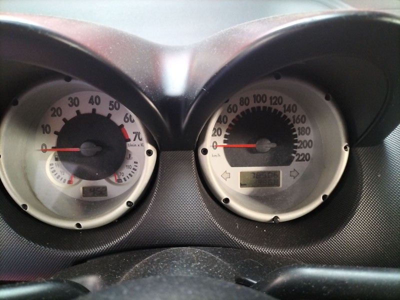volkswagen lupo (6x1/6e1)  | 0.98 - 0.05 del año 1999