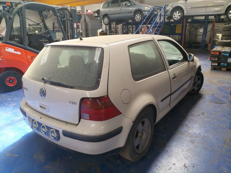 volkswagen golf iv berlina (1j1)  | 0.97 - 0.03 del año 2000 volkswagen golf iv berlina (1j1)  | 0.97 - 0.03 del año 2000