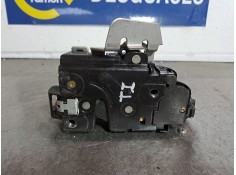 Recambio de cerradura puerta trasera izquierda para audi a4 berlina (8e) referencia OEM IAM    2