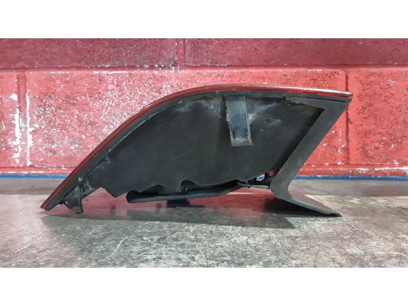 Recambio de piloto trasero izquierdo para fiat stilo multi wagon (192) 1.9 jtd 115 | 0.03 - ... 1.9 jtd 115 | 0.03 - ... referen