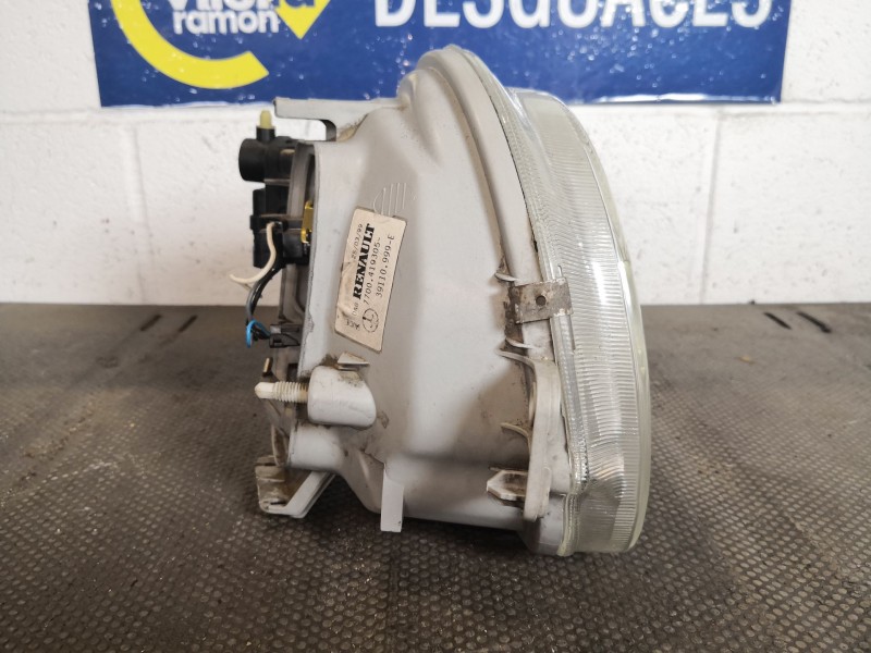 Recambio de faro izquierdo para renault twingo 1.2 referencia OEM IAM 7700419305  