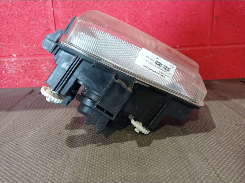Recambio de faro izquierdo para seat cordoba berlina (6k2) 1.6 | 0.93 - ... 1.6 | 0.93 - ... referencia OEM IAM   