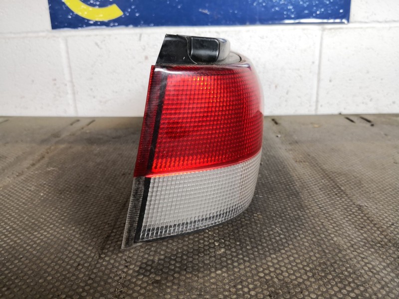 Recambio de piloto trasero izquierdo para suzuki swift sf berlina (ma) 1.3 gls (3-ptas.) | 10.96 - 12.03 1.3 gls (3-ptas.) | 10.