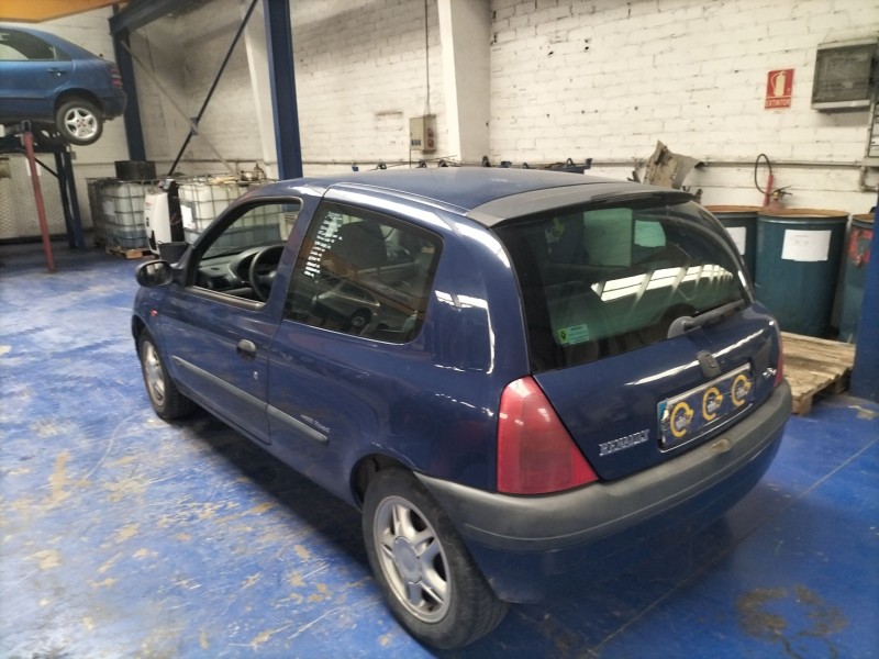 renault clio ii fase i (b/cbo) del año 2000