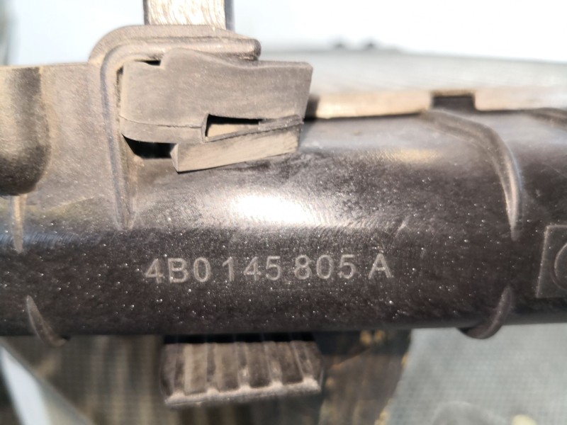 Recambio de intercooler para audi a6 berlina (4b2) 2.5 tdi referencia OEM IAM    Recambio de intercooler para audi a6 berlina (4b2) 2.5 tdi referencia OEM IAM