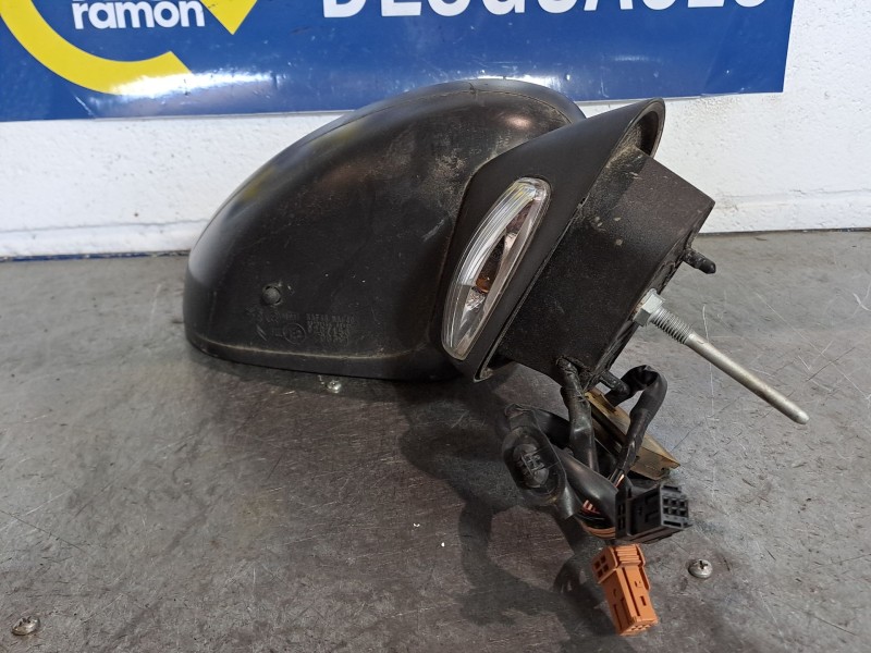 Recambio de retrovisor derecho para citroen c3 attraction referencia OEM IAM ELECTRICO  