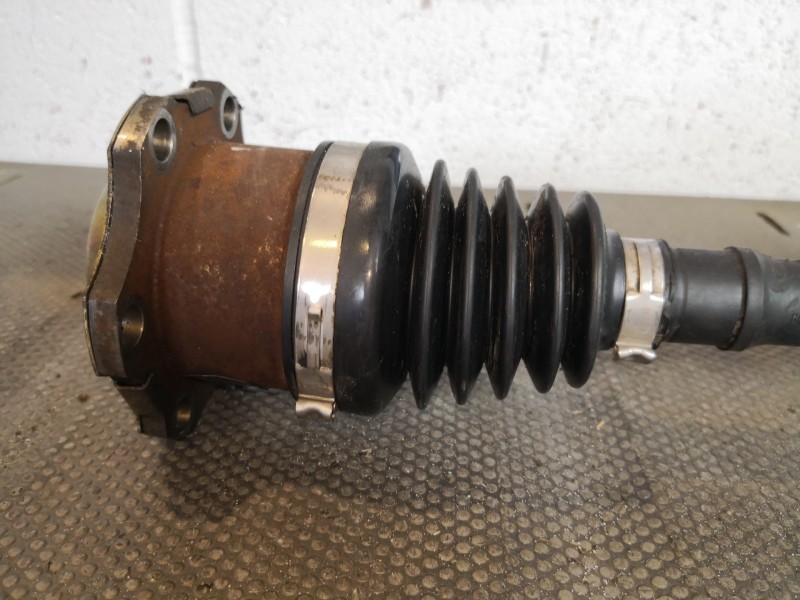 Recambio de transmision delantera izquierda para seat ibiza (6l1) 1.9 tdi | 0.02 - ... 1.9 tdi | 0.02 - ... referencia OEM IAM 6