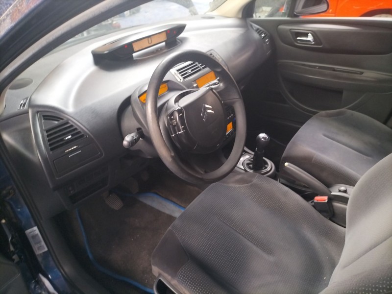 citroen c4 berlina del año 2007