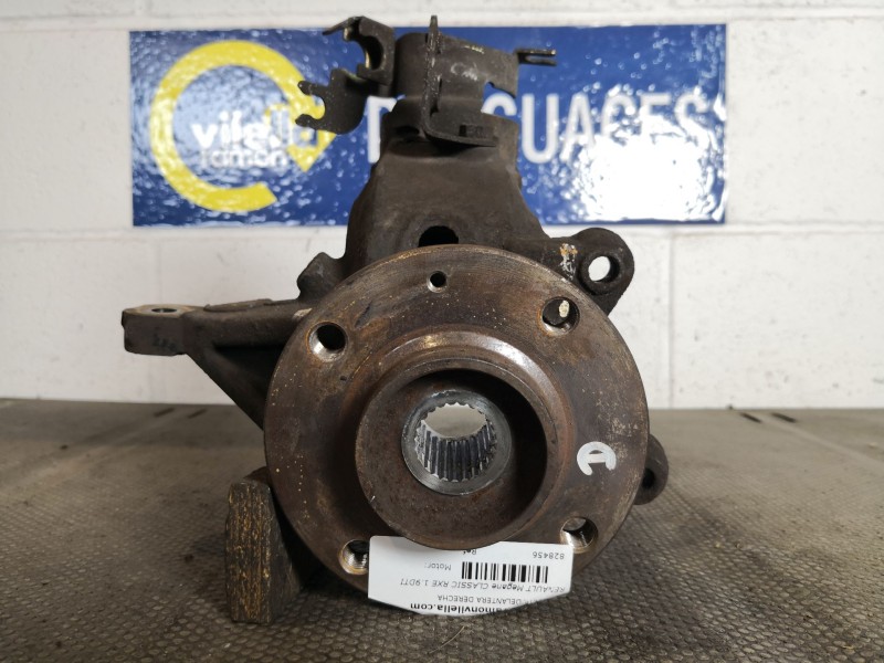 Recambio de mangueta delantera derecha para renault megane classic rxe 1.9dti auto proactiva referencia OEM IAM    Recambio de mangueta delantera derecha para renault megane classic rxe 1.9dti auto proactiva referencia OEM IAM