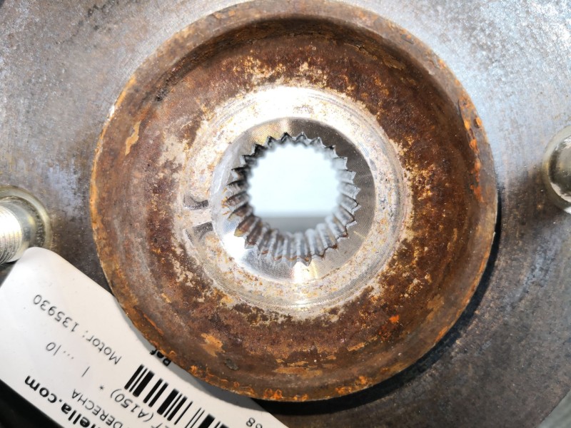 Recambio de mangueta delantera derecha para mitsubishi colt (a150)  | ...  | ... referencia OEM IAM   