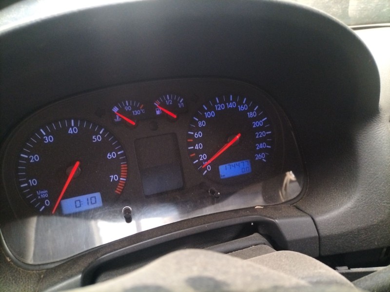 volkswagen golf iv berlina (1j1) del año 1999 volkswagen golf iv berlina (1j1) del año 1999