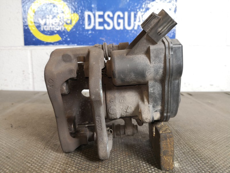 Recambio de pinza freno trasera izquierda para renault megane iii sport tourer business referencia OEM IAM   