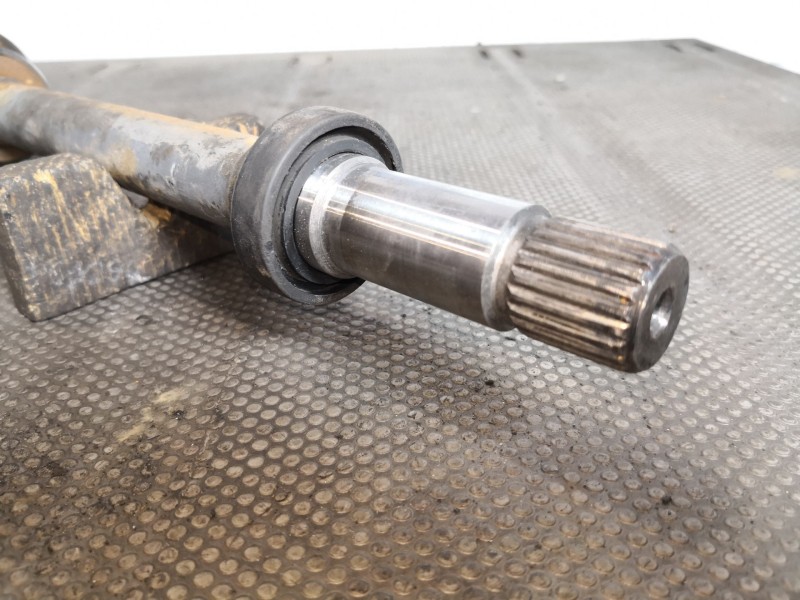 Recambio de transmision delantera derecha para renault megane classic rxe 1.9dti auto proactiva referencia OEM IAM    Recambio de transmision delantera derecha para renault megane classic rxe 1.9dti auto proactiva referencia OEM IAM