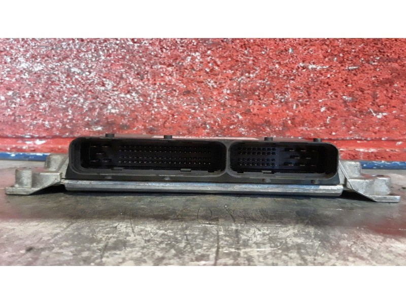 Recambio de centralita motor uce para fiat stilo multi wagon (192) 1.9 jtd 115 | 0.03 - ... 1.9 jtd 115 | 0.03 - ... referencia 