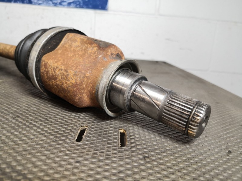 Recambio de transmision delantera derecha para mitsubishi colt (a150)  | ...  | ... referencia OEM IAM   